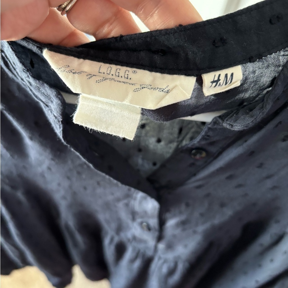 H&M Black Relaxed Long Sleeve Blouse with Mandarin Collar - Picture 5 of 5